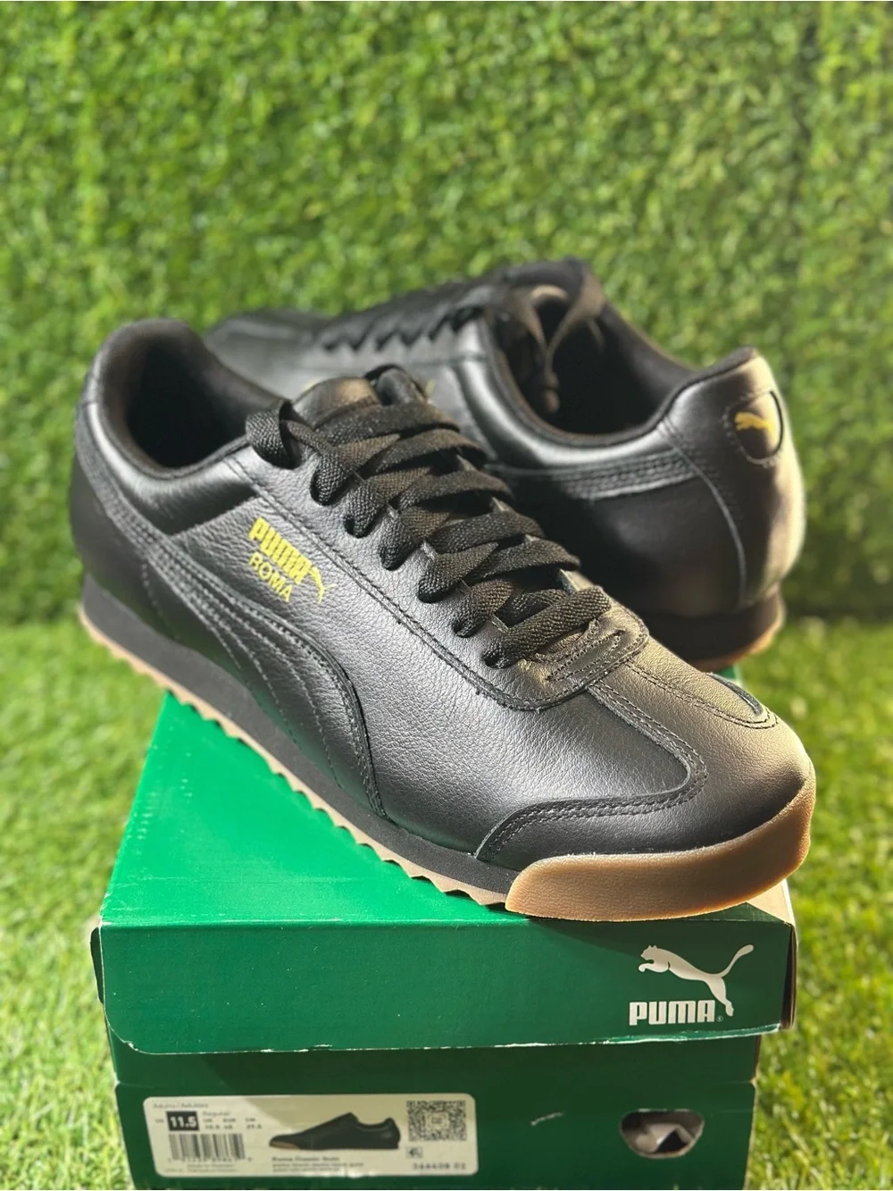 PUMA ROMA CLASSIC GUM LEATHER, SIZES 10.5 AND 11.5 MENS, BLACK/ TEAM GOLD , NEW